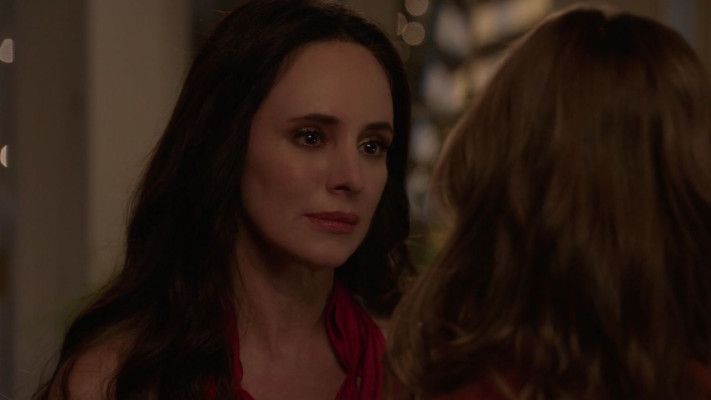 Madeleine Stowe - Revenge (2013) 3x08 &#039;Secrecy&#039;