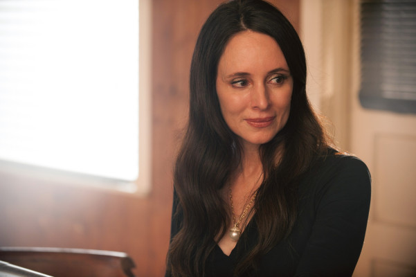 Madeleine Stowe - Revenge (2014) 4x02 &#039;Disclosure&#039;