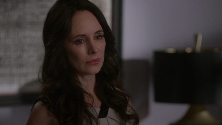 Madeleine Stowe - Revenge (2014) 4x05 &#039;Repercussions&#039;