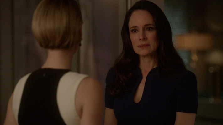 Madeleine Stowe - Revenge (2015) 4x17 &#039;Loss&#039;