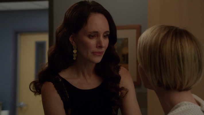 Madeleine Stowe - Revenge (2015) 4x17 &#039;Loss&#039;