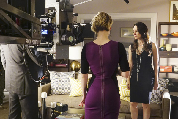Madeleine Stowe - Revenge (2015) 4x20 &#039;Burn&#039;
