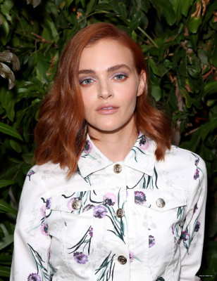Madeline Brewer pic #1110840