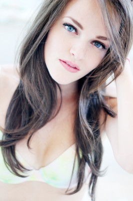 Madeline Brewer pic #1110841