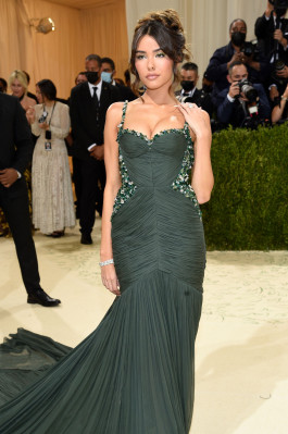 Madison Beer - Met Gala in New York 09/13/2021