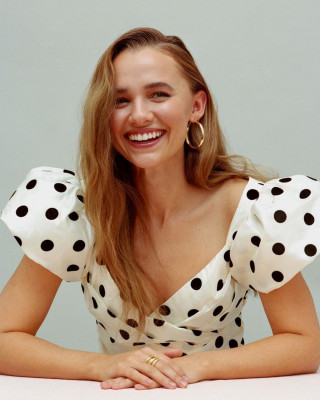 Madison Iseman – Photoshoot for Schön! Magazine December 2019