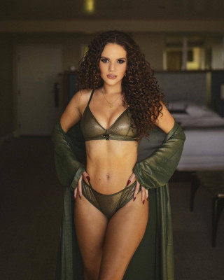 Madison Pettis - Savage x Fenty 11/18/2022