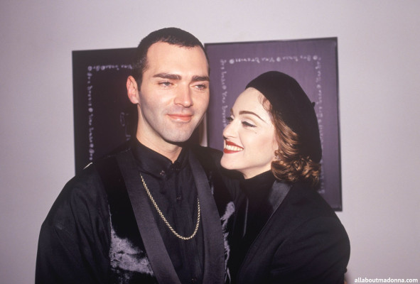 Madonna pic #622611