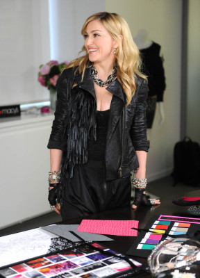 Madonna pic #323802