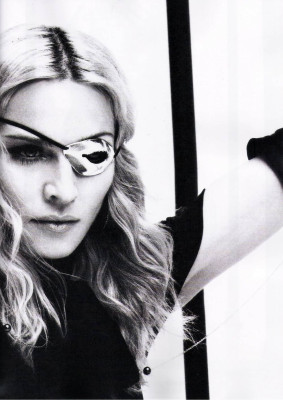 Madonna pic #125746