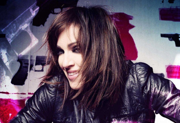 Madonna pic #135023