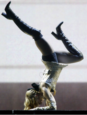 Madonna pic #31648