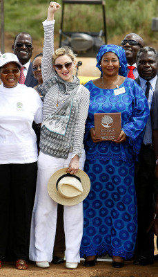 Madonna pic #258084