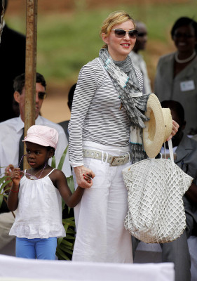 Madonna pic #258085