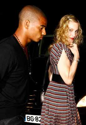 Madonna pic #622615