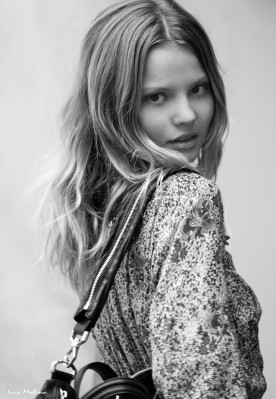 photo 6 in Magdalena Frackowiak gallery [id199873] 2009-10-28 00:00:00