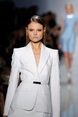 photo 10 in Magdalena Frackowiak gallery [id198010] 2009-10-20 00:00:00