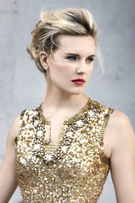 photo 6 in Maggie Grace gallery [id551518] 2012-08-23 00:00:00