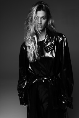 Maggie Rawlins for The Lions by Tal Abudi