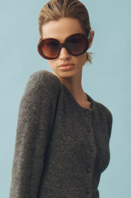 Maggie Rawlins for Anthro