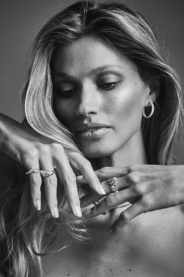 Maggie Rawlins by Patrick Xiong