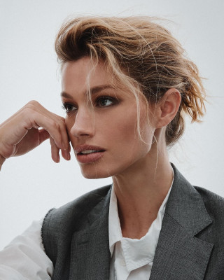 Maggie Rawlins for HommeGirls
