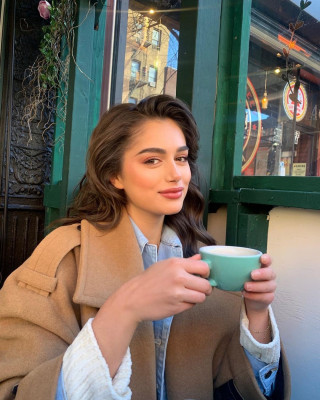 Maia Cotton pic #1290069