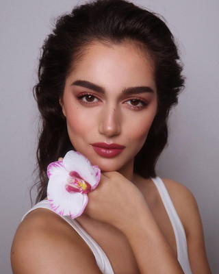Maia Cotton pic #1290377