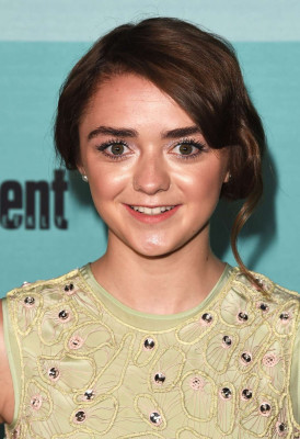 Maisie Williams pic #818735