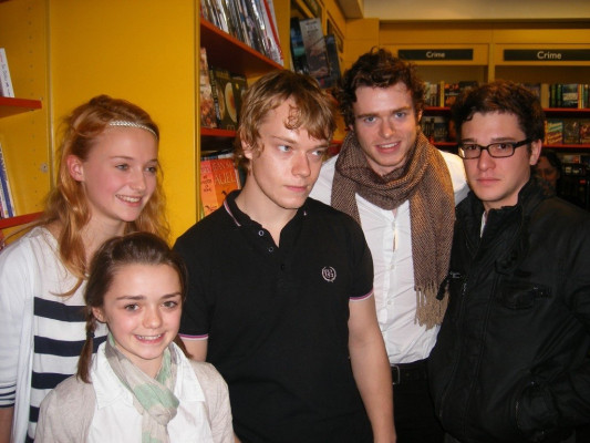 Maisie Williams pic #742124