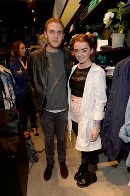photo 21 in Maisie Williams gallery [id742739] 2014-06-23 00:00:00