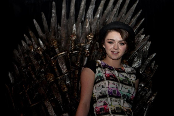 Maisie Williams pic #742137