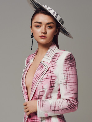 Maisie Williams pic #1200658