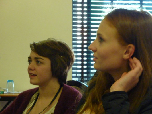 photo 7 in Maisie Williams gallery [id742102] 2014-06-22 00:00:00