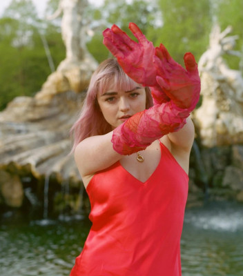 Maisie Williams pic #1175718