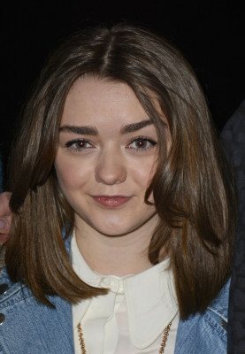 Maisie Williams pic #740826