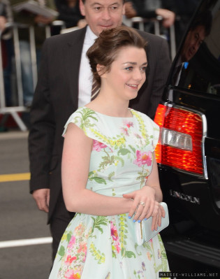 photo 8 in Maisie Williams gallery [id741769] 2014-06-20 00:00:00
