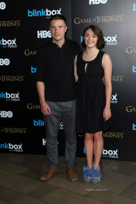 Maisie Williams pic #741190