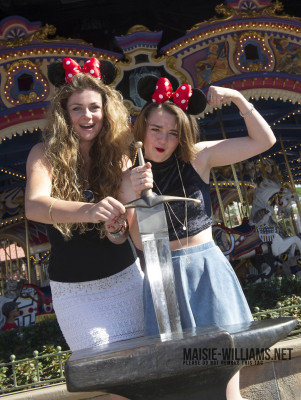 Maisie Williams pic #741195
