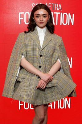 Maisie Williams – SAG Aftra Foundation Screening of The New Look in New York