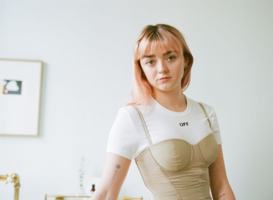 MAISIE WILLIAMS for Farfetch, Magazine 2019