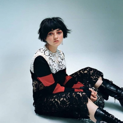 Maisie Williams – Metal Magazine #42