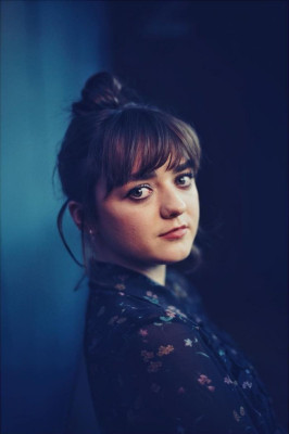 Maisie Williams – Photoshoot for The Guardian UK, October 2018
