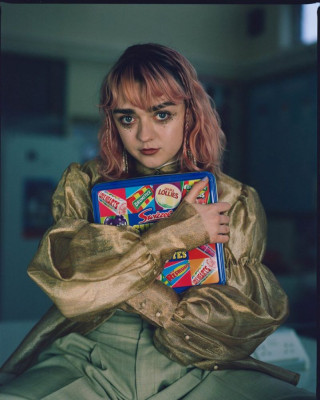 Maisie Williams – Photoshoot for Daisie Magazine May 2019