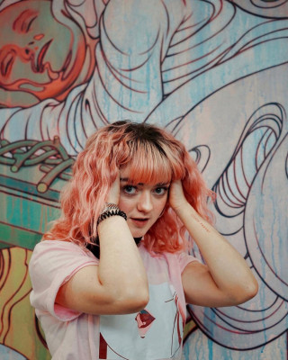 Maisie Williams – Pink Beauty by Jamesjeanart – Los Angeles 01/27/2019
