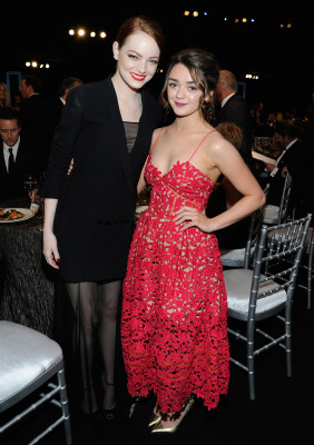 Maisie Williams pic #789798
