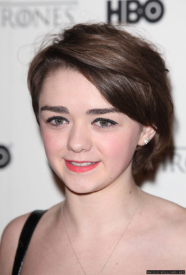 Maisie Williams pic #742078