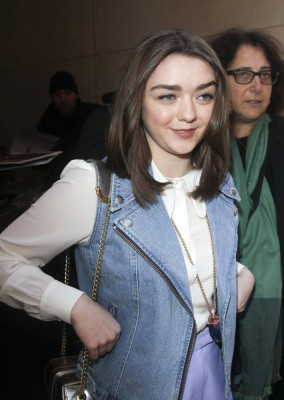 photo 10 in Maisie Williams gallery [id740414] 2014-06-18 00:00:00