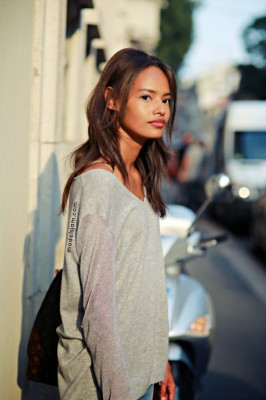 Malaika Firth pic #1223013