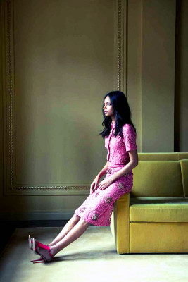 Malaika Firth pic #1223121